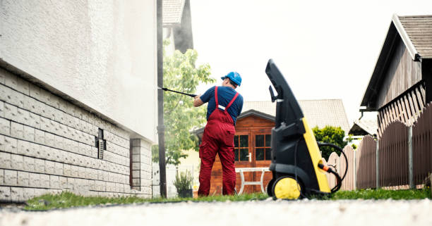 Best Fence Cleaning  in East Franklin, NJ